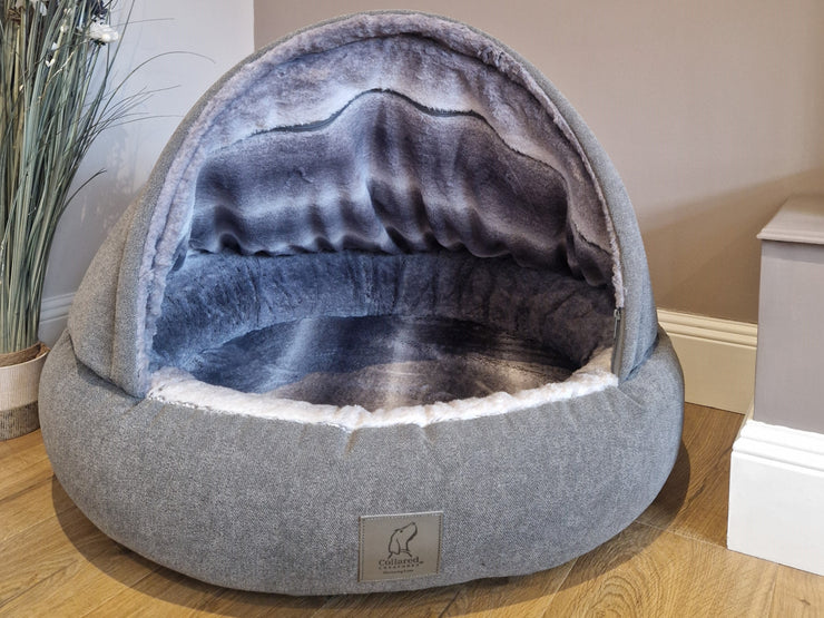 Collared Creatures Grey Deluxe Comfort Cocoon Dog Cave Bed With New faux Fur inner material